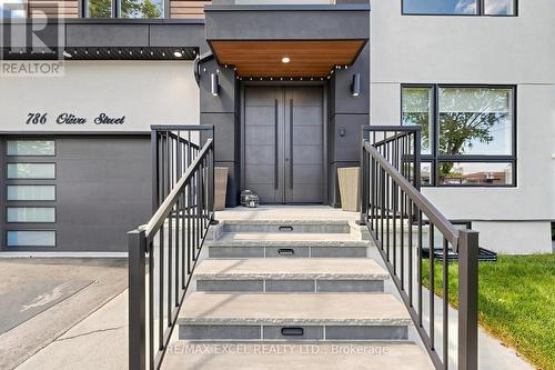 786 Oliva Street, Pickering, ON 