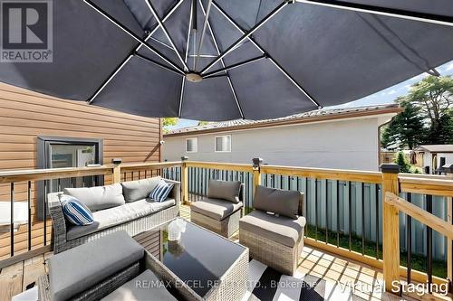 786 Oliva Street, Pickering, ON 
