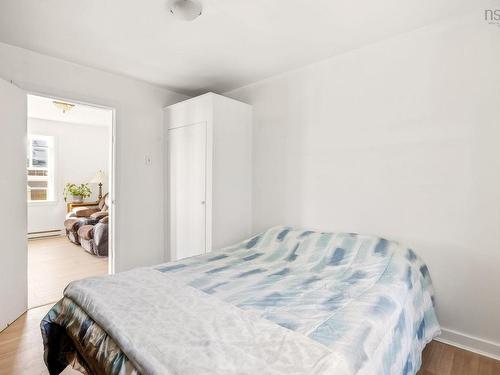 3 Florence Street, Herring Cove, NS 