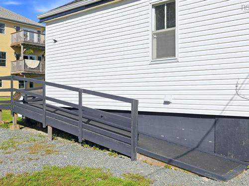 3 Florence Street, Herring Cove, NS 