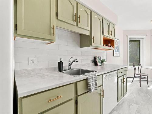 1 18 A Pioneer Avenue, Halifax, NS 