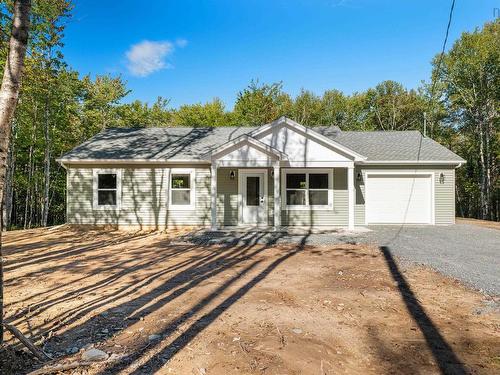 62 Ronald Lane, East Uniacke, NS 