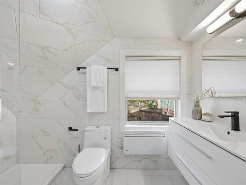 680 Shore Drive, Bedford, NS 