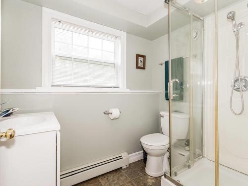 2 Cameron Drive, Melvern Square, NS 