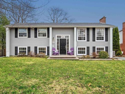 105 Flamingo Drive  Halifax, NS B3M 1T2