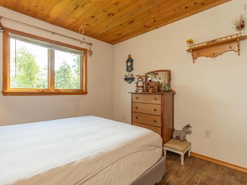 100 Whispering Pine Drive, Canaan, NS 