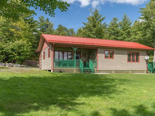 100 Whispering Pine Drive, Canaan, NS 