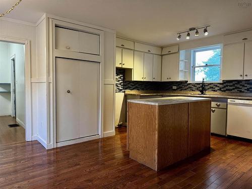 47 Old Victoria Road, Port Hastings, NS 