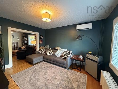 159 Whitney Avenue, Sydney, NS 
