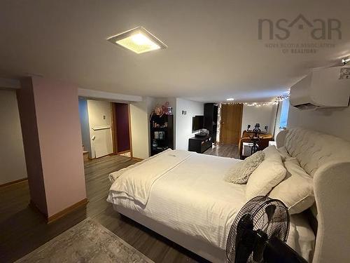 159 Whitney Avenue, Sydney, NS 