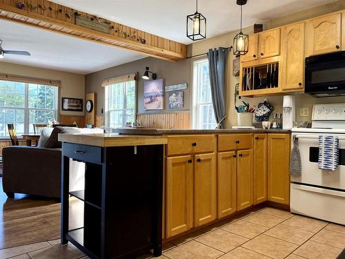218 Pipes Beach Lane, Northport, NS 