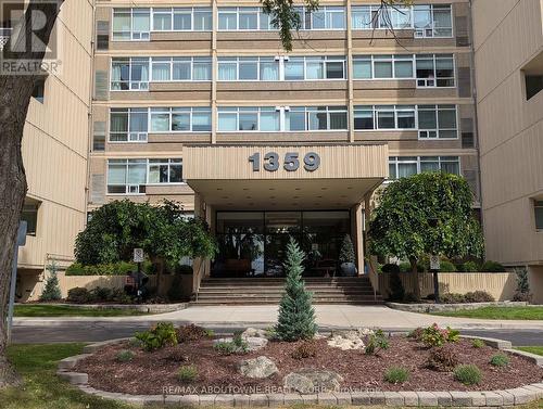 306 - 1359 WHITE OAKS BOULEVARD  Oakville, ON L6H 2R8