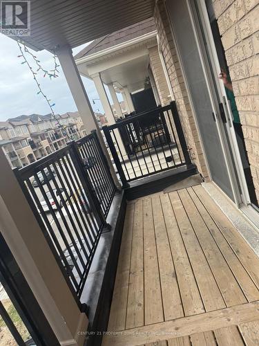 MAIN/UPPER - 31 HASHMI PLACE , Brampton, Ontario L6Y 6J9 2