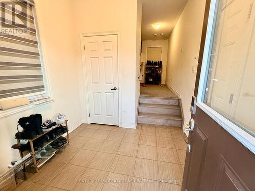 MAIN/UPPER - 31 HASHMI PLACE , Brampton, Ontario L6Y 6J9 4