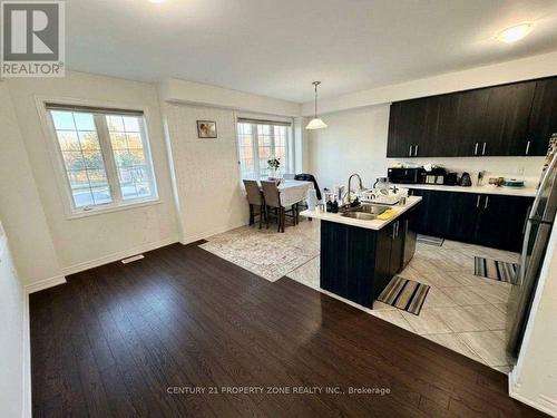 MAIN/UPPER - 31 HASHMI PLACE , Brampton, Ontario L6Y 6J9 5