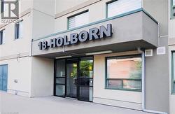 18 HOLBORN Court Unit# 105 Kitchener, ON N2A 4A1