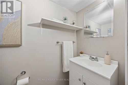 371 Ormond Drive, Oshawa, ON 