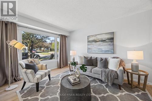 371 Ormond Drive, Oshawa, ON 