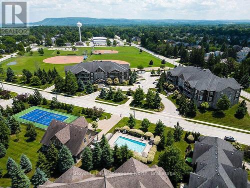Steps To Downtown - 102 - 25 Beaver Street S, Blue Mountains, ON 