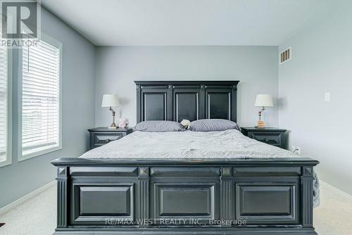 12 Hoard Avenue S, New Tecumseth, ON 