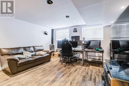 12 Hoard Avenue S, New Tecumseth, ON 