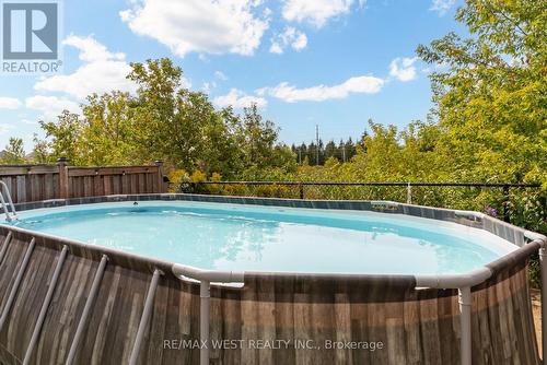 12 Hoard Avenue S, New Tecumseth, ON 