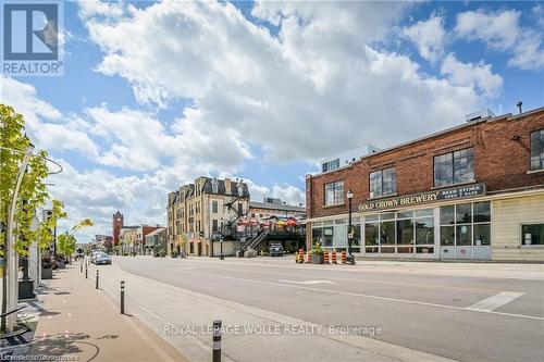 Uptown Waterloo - 1205 - 128 King Street N, Waterloo, ON 