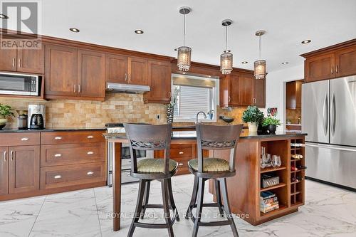 1877 Montereau Avenue, Ottawa, ON 