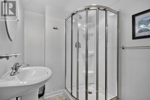 1877 Montereau Avenue, Ottawa, ON 