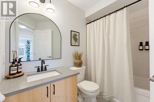 66 Feathertop Lane, Ottawa, ON 