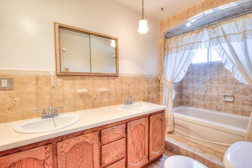 Salle de bains - 508 Av. De Chambly, Laval (Chomedey), QC 