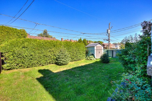 Cour - 508 Av. De Chambly, Laval (Chomedey), QC 