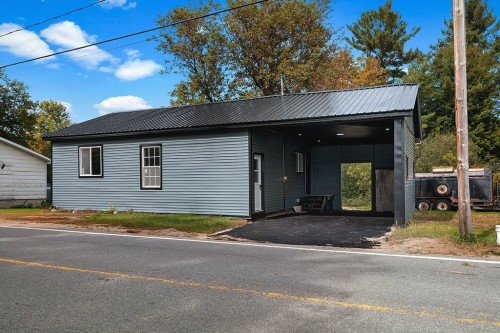 Façade - 82 Rue Thomas-Lefebvre, Mansfield-Et-Pontefract, QC 