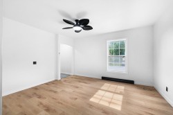 Salon - 