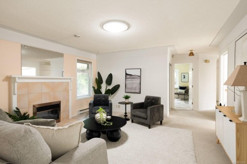 7436 East Saanich Rd, Central Saanich, BC 
