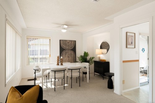 7436 East Saanich Rd, Central Saanich, BC 