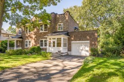 151 Av. Cornwall Mont-Royal, QC H3P 1M9