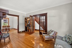 Salon - 