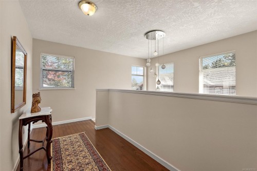 #106-1110 Willow St, Saanich, BC 