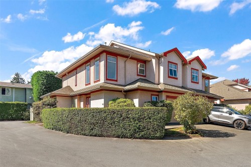 #106-1110 Willow St, Saanich, BC 