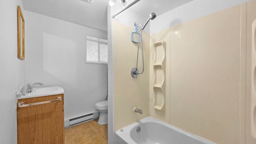 Bathroom - 853Z  - 855Z Mtée Du Lac-Paquet, Rivière-Rouge, QC 