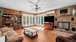 Salon - 