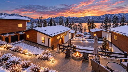 9558 Marble Bay Rd, Lake Cowichan, BC 