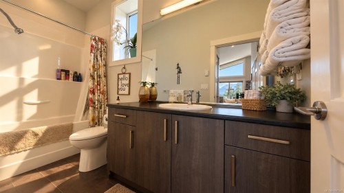 9558 Marble Bay Rd, Lake Cowichan, BC 