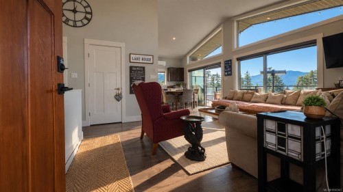 9558 Marble Bay Rd, Lake Cowichan, BC 