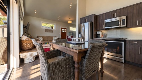 9558 Marble Bay Rd, Lake Cowichan, BC 