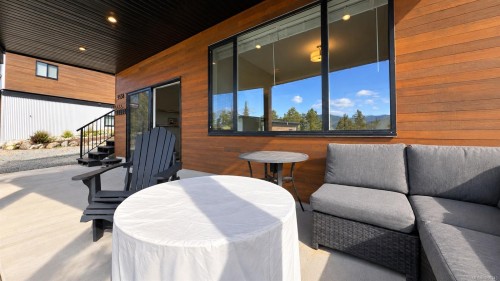 9558 Marble Bay Rd, Lake Cowichan, BC 