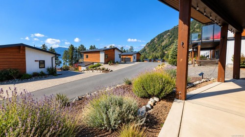 9558 Marble Bay Rd, Lake Cowichan, BC 