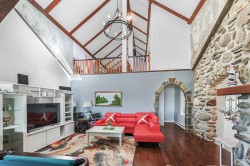 Salon - 