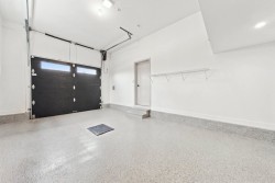 Garage - 